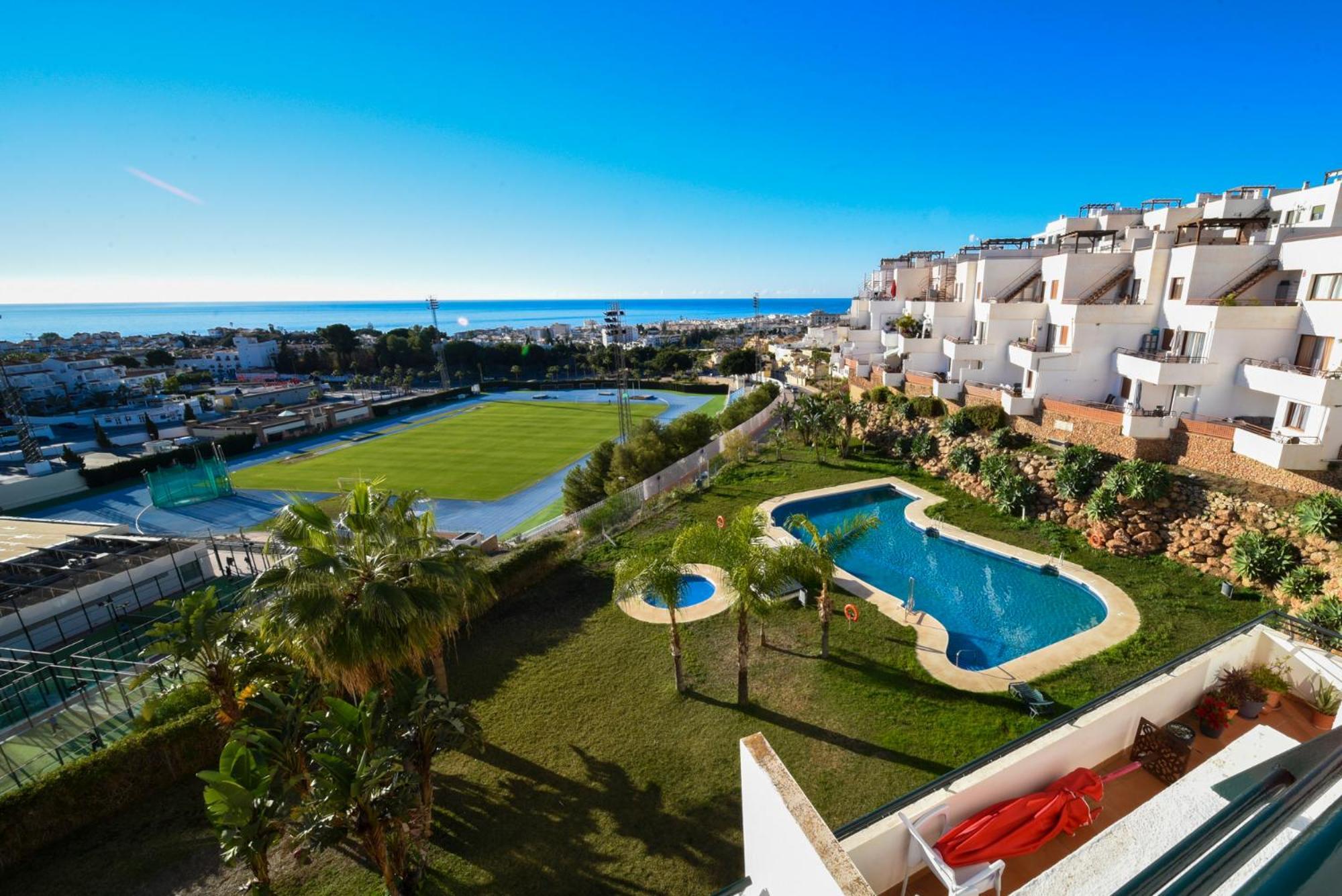 Atico En Mar De Nerja Lejlighed Eksteriør billede